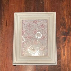 Classic Cream Picture Frame